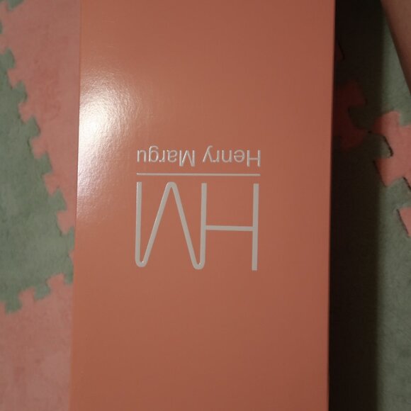 Henry Margu Chelsey Handtied Wig - Picture 2 of 10